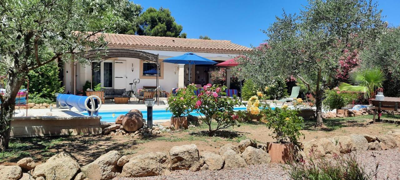 Fenetre Sur Les Alpilles Bed & Breakfast Saint-Martin-de-Crau Dış mekan fotoğraf